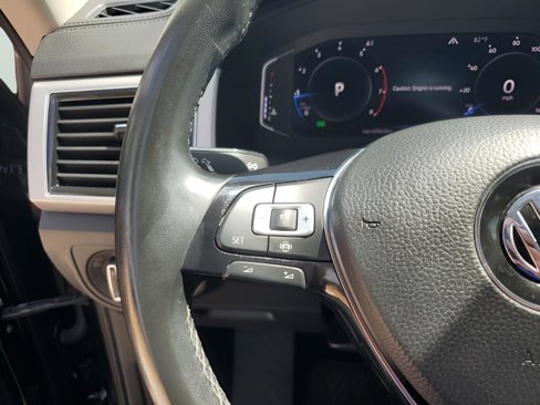 Used 2019 Volkswagen Atlas SEL R-Line image 33