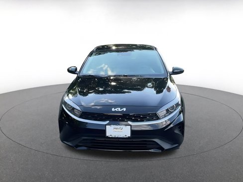 Used 2024 Kia Forte LXS image 4