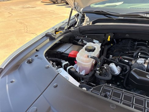 Used 2022 Jeep Grand Cherokee L Laredo image 55