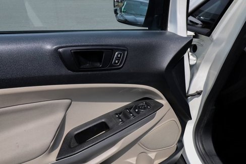 Used 2020 Ford EcoSport S image 33