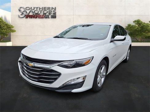 Used 2024 Chevrolet Malibu LT image 2