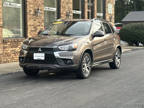 Used 2016 Mitsubishi Outlander Sport SEL image 1