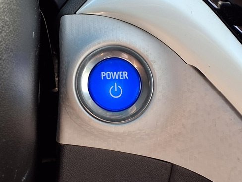 Used 2021 Chevrolet Bolt LT image 10