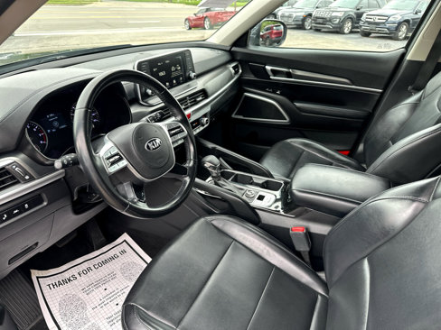 Used 2020 Kia Telluride LX image 12