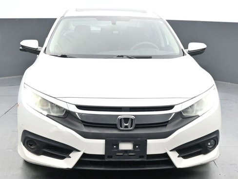 Used 2016 Honda Civic EX-T image 2