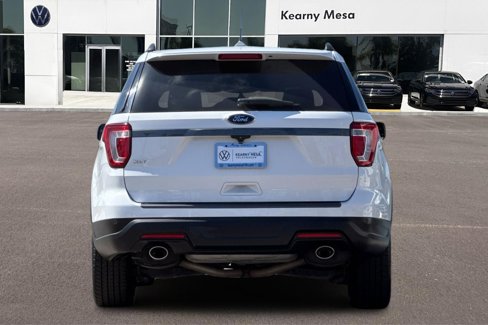 Used 2019 Ford Explorer XLT w/ Equipment Group 202A image 5