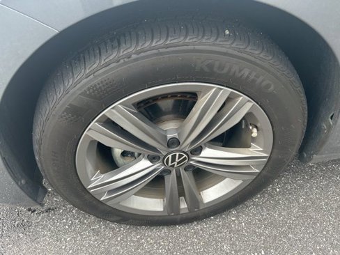 Used 2024 Volkswagen Jetta SE image 13