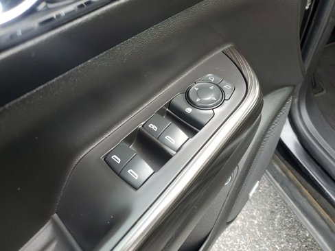 Used 2019 GMC Acadia SLT image 11