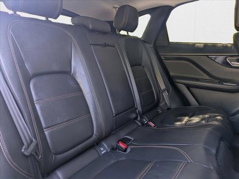 Used 2017 Jaguar F-PACE Prestige image 20