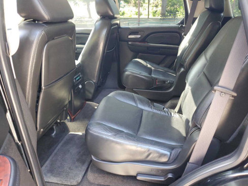 Used 2007 Cadillac Escalade 2WD w/ Information Package image 26