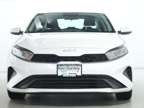 Used 2023 Kia Forte LXS image 5