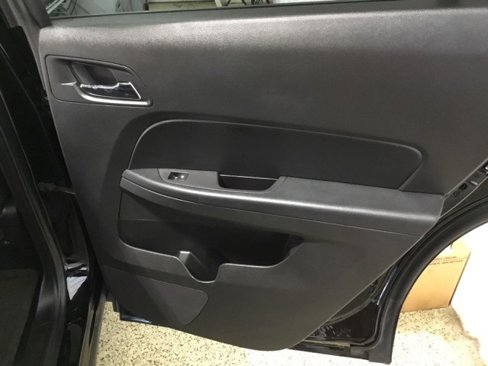 Used 2017 Chevrolet Equinox LT image 47