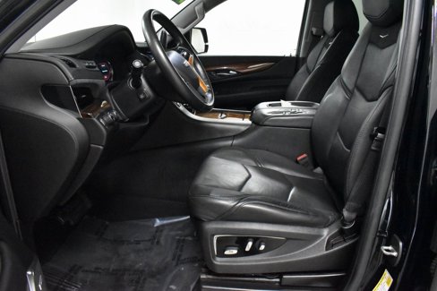 Used 2016 Cadillac Escalade ESV Luxury image 12