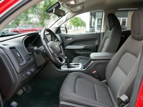 Used 2016 Chevrolet Colorado LT w/ LT Convenience Package image 12