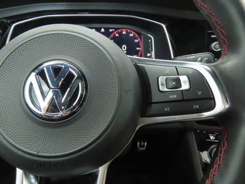 Certified 2021 Volkswagen Jetta GLI Autobahn image 12