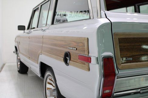 Used 1986 Jeep Grand Wagoneer image 37