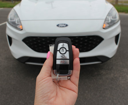 Used 2022 Ford Escape SE image 52