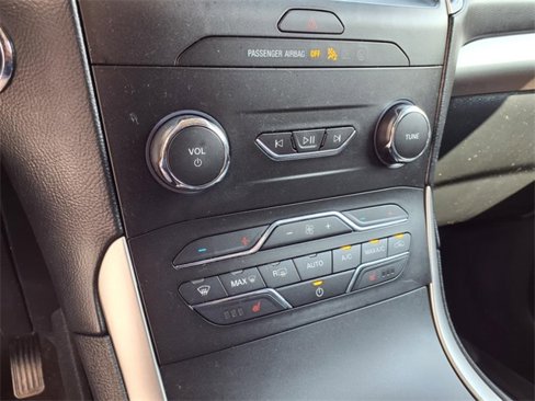 Used 2020 Ford Edge SEL w/ Convenience Package image 21