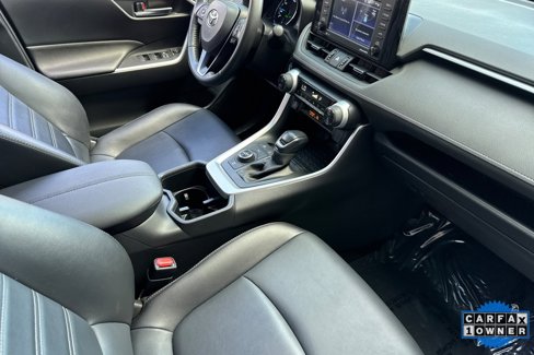Used 2022 Toyota RAV4 XLE Premium image 20
