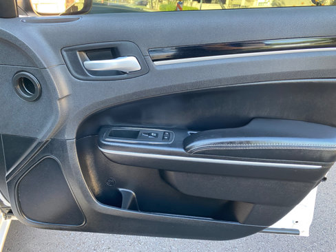 Used 2021 Chrysler 300 S image 46
