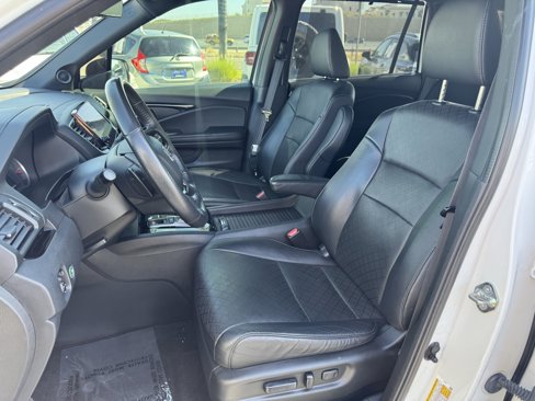 Used 2020 Honda Passport Touring image 16
