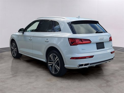 Used 2020 Audi Q5 e Prestige w/ Prestige Package image 6