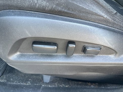 Used 2015 Chevrolet Equinox LT w/ Driver Convenience Package image 22