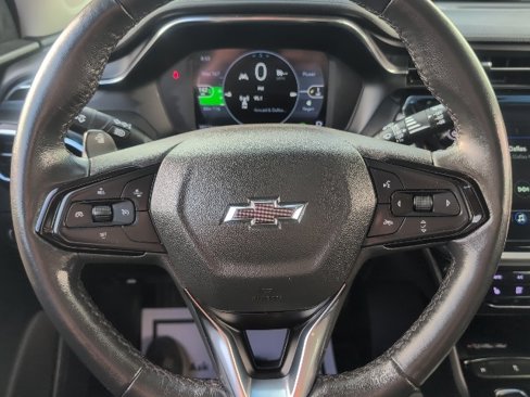 Used 2023 Chevrolet Bolt EUV LT w/ Comfort Package image 21