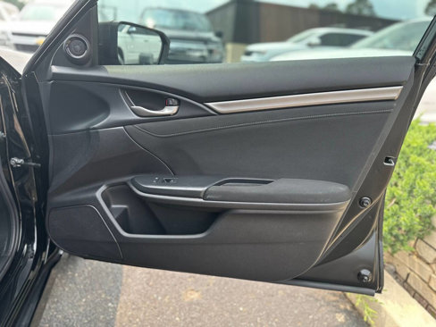 Used 2018 Honda Civic EX image 12