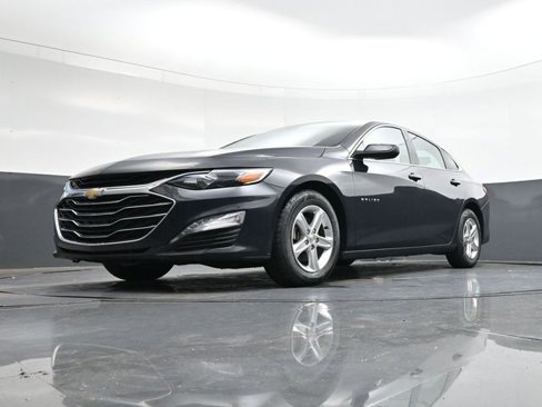 Used 2023 Chevrolet Malibu LT w/ Driver Confidence Package image 35