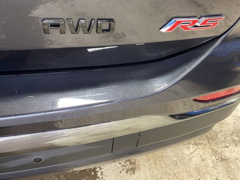 Used 2022 Chevrolet Equinox RS image 17