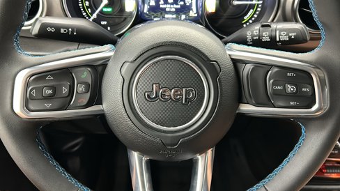 Used 2023 Jeep Wrangler Unlimited Rubicon 4xe image 24