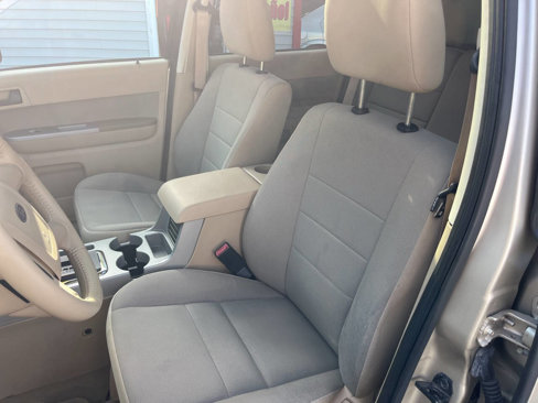 Used 2011 Ford Escape XLT w/ 201A Rapid Spec Order Code image 13