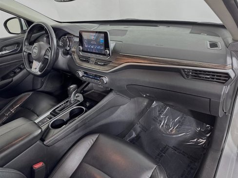 Used 2020 Nissan Altima 2.0 Platinum image 31