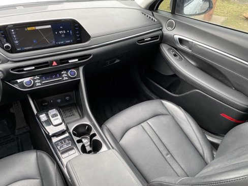 Used 2021 Hyundai Sonata Limited image 25