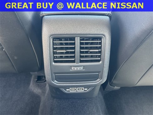 Used 2022 Volkswagen Passat 2.0T SE image 15