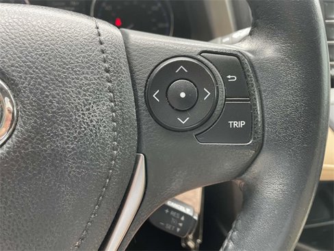 Used 2016 Toyota RAV4 XLE image 27