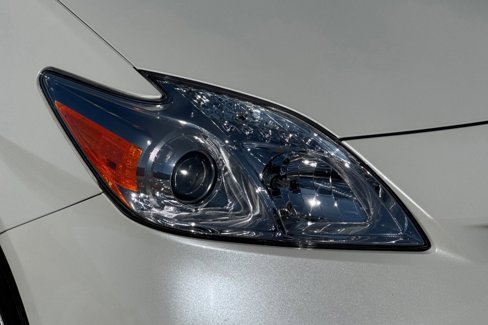 Used 2014 Toyota Prius Two image 9