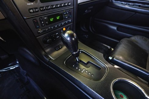 Used 2003 Ford Thunderbird image 8