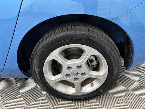 Used 2012 Nissan Leaf SL image 19