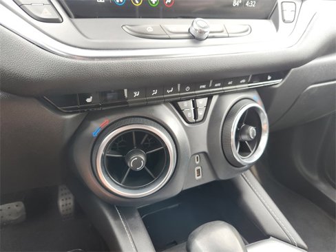 Used 2023 Chevrolet Blazer LT image 21