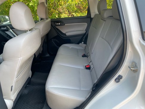 Used 2014 Subaru Forester 2.5i Limited image 19