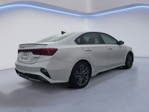 Used 2023 Kia Forte GT-Line w/ GT-Line Premium Package image 6