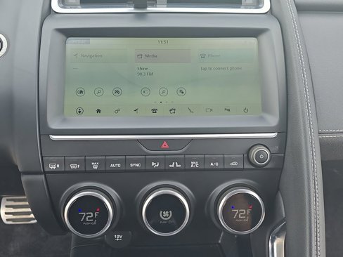 Used 2020 Jaguar E-PACE R-Dynamic S image 21