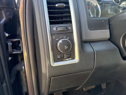 Used 2016 RAM 1500 Big Horn image 15