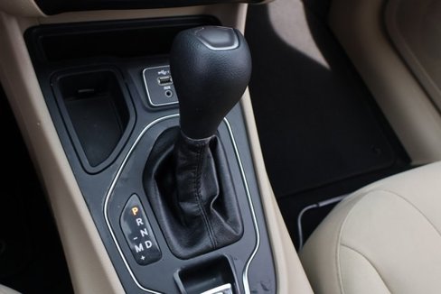 Used 2019 Jeep Cherokee Latitude w/ Popular Appearance Group image 22