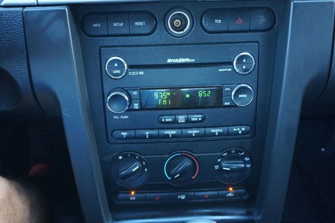 Used 2009 Ford Mustang GT Premium image 28