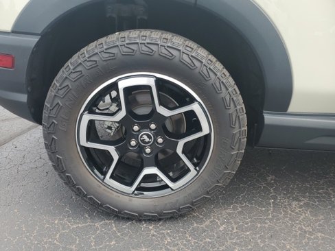 Used 2024 Ford Bronco Sport Big Bend w/ Convenience Package image 9