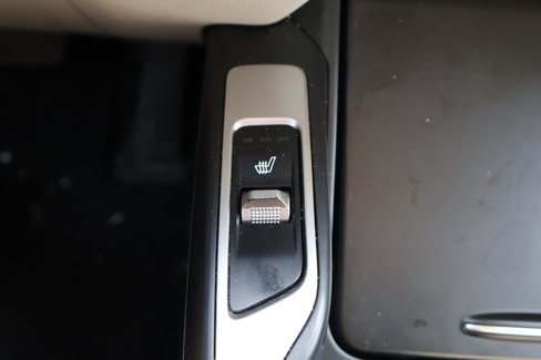 Used 2022 Kia Sorento S image 20