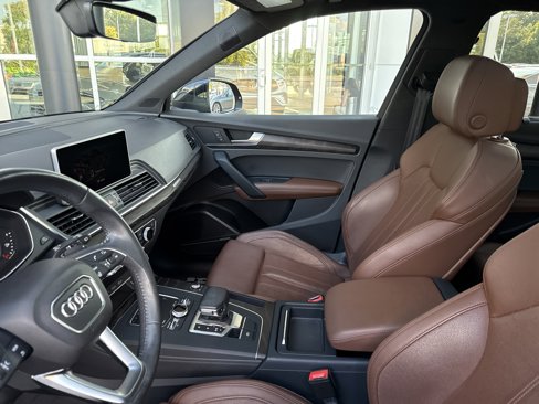 Used 2018 Audi Q5 Prestige w/ Prestige Package image 22